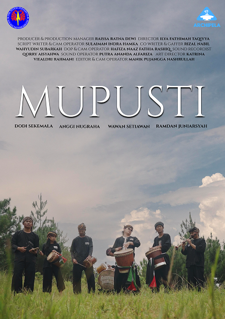 Keputrian Poster